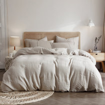 Linen store comforter set